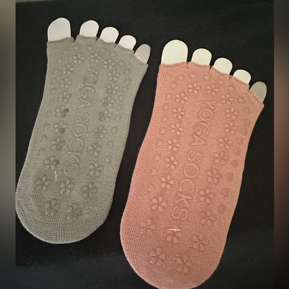 Two Pairs Yoga/Pilates Open Toe Grip Socks